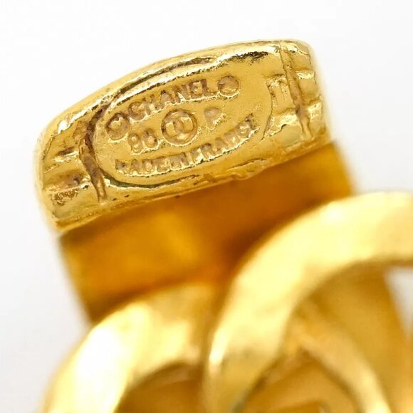 CHANEL CC Logos Hoop Circle Clip-On Earrings Gold Tone 96P Auth w/Box - Picture 11 of 16